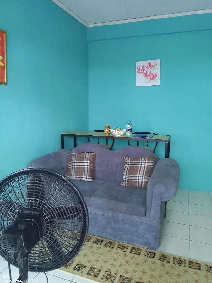 The Couples Inn 蒙特哥贝 公寓